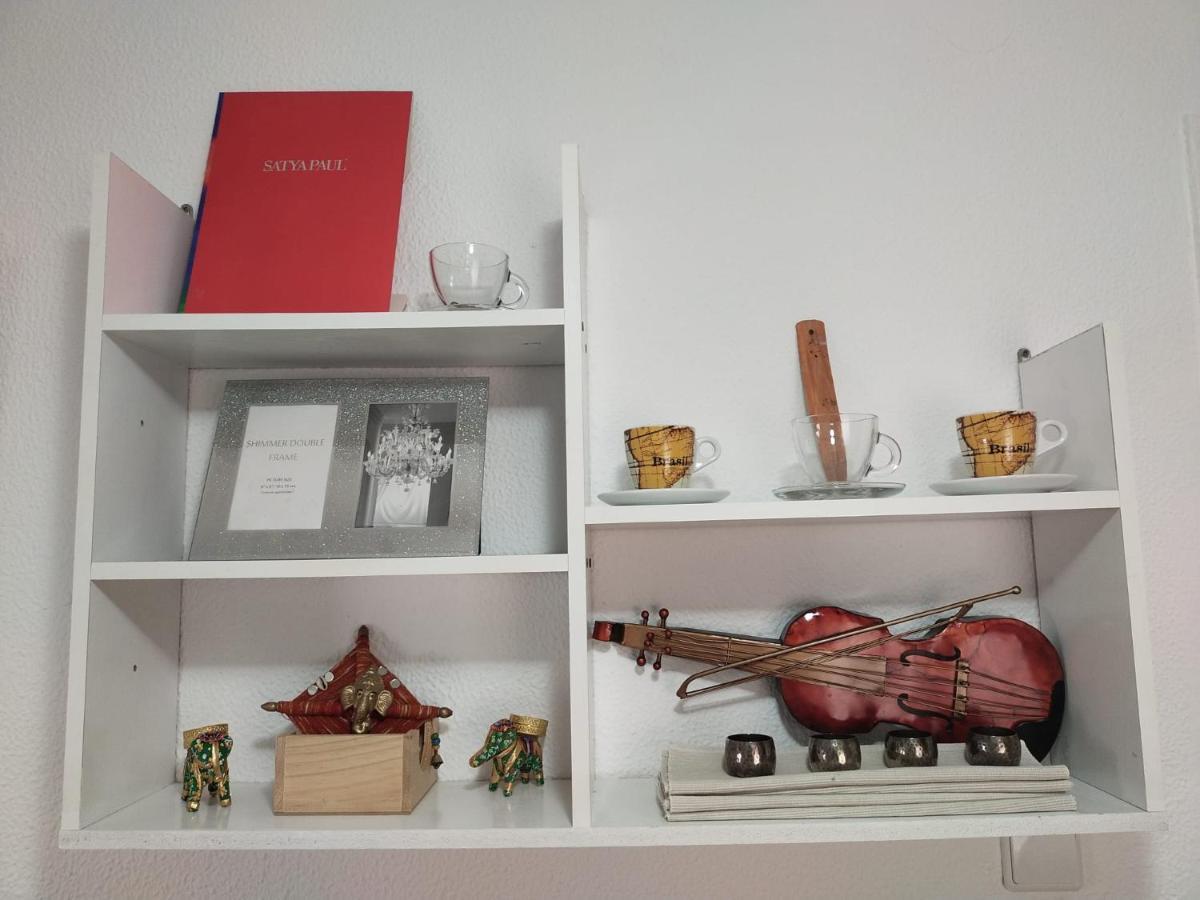 An Indian Bollywood Sevilla Experience - For Families, Couples & Business Trips Luaran gambar